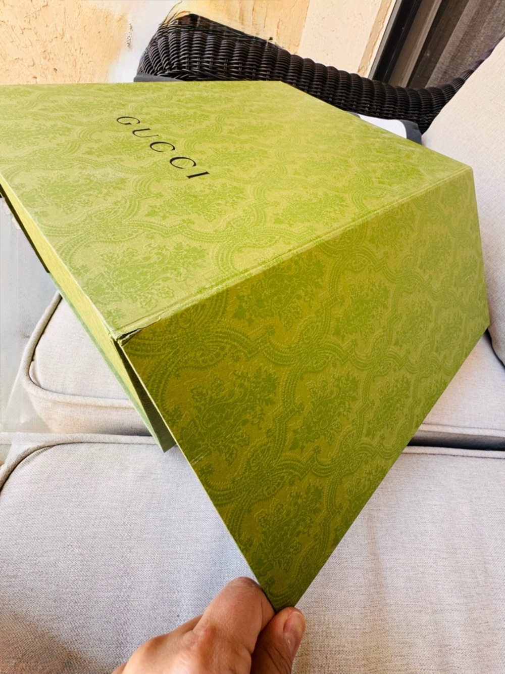 Gucci Green Paisley Gift Box with Branded Ribbon - Picture 8 of 10